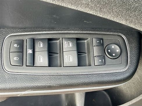 Used 2022 Dodge Charger Scat Pack image 17