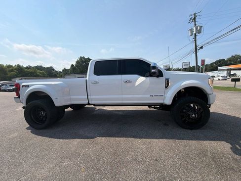 Used 2022 Ford F450 Platinum w/ FX4 Off-Road Package AWD/4WD image 4