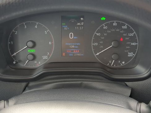 Used 2023 Toyota Corolla LE image 31