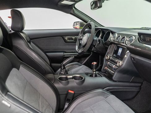 Used 2020 Ford Mustang Shelby GT350 w/ Technology Package image 59