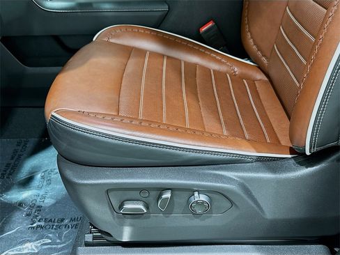 Used 2024 GMC Sierra 2500 Denali Ultimate image 20