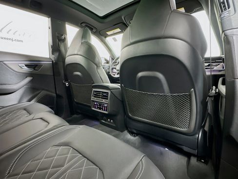 Used 2024 Audi SQ8 Premium Plus w/ Executive Package image 28