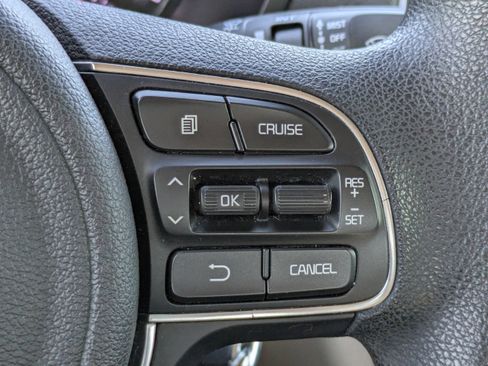 Used 2017 Kia Optima LX w/ Driver Convenience Package image 30