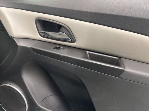 Used 2012 Chevrolet Cruze Eco image 23