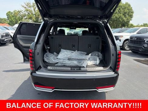 Used 2026 Hyundai Palisade Calligraphy AWD/4WD image 17