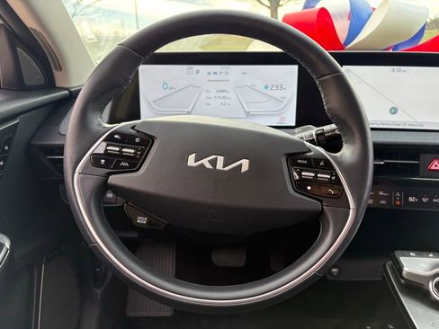 Used 2024 Kia EV6 Wind w/ Wind Technology Package image 23