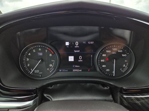 Used 2023 Cadillac XT6 Premium Luxury w/ Technology Package FWD image 46