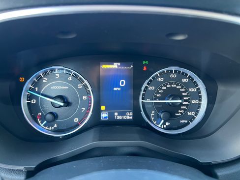 Used 2019 Subaru Ascent Touring AWD/4WD image 10
