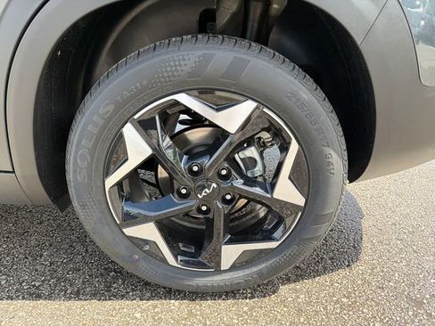 New 2026 Kia Seltos EX FWD image 25