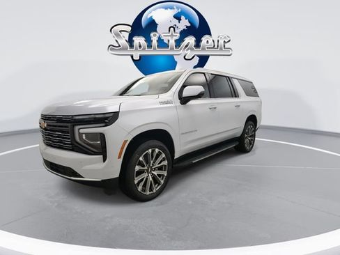 New 2026 Chevrolet Suburban High Country w/ Sun And Tow Package image 5
