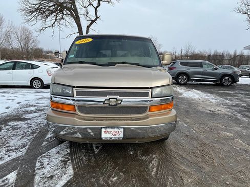 Used 2010 Chevrolet Express 1500 AWD w/ Preferred Equipment Group image 2