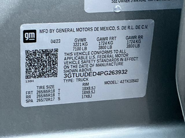 Used 2023 GMC Sierra 1500 SLT w/ SLT Convenience Package AWD/4WD image 33