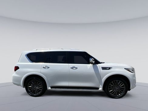 Used 2023 INFINITI QX80 Sensory w/ Cargo Package AWD/4WD image 10