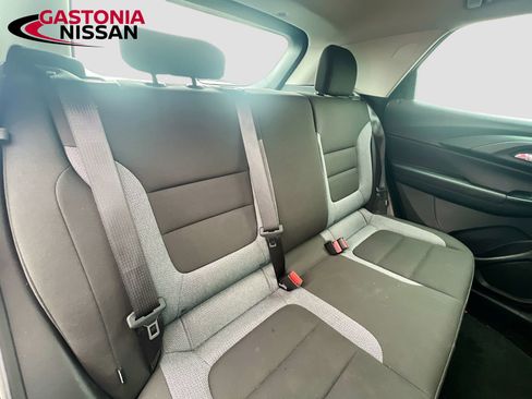 Used 2023 Chevrolet TrailBlazer LS image 38