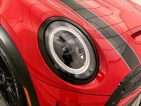 Certified 2023 MINI Cooper S w/ Signature Upholstery Package image 27