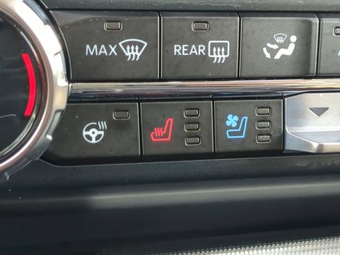 Certified 2025 Ford F150 Platinum w/ Equipment Group 703A Plus image 22