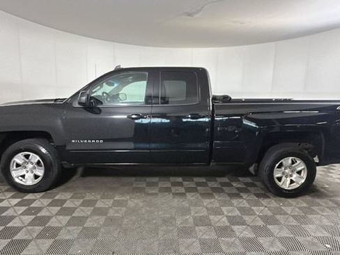 Used 2017 Chevrolet Silverado 1500 LT w/ All Star Edition AWD/4WD image 5