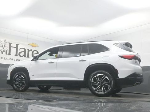 Used 2025 Buick Enclave Sport Touring FWD image 56