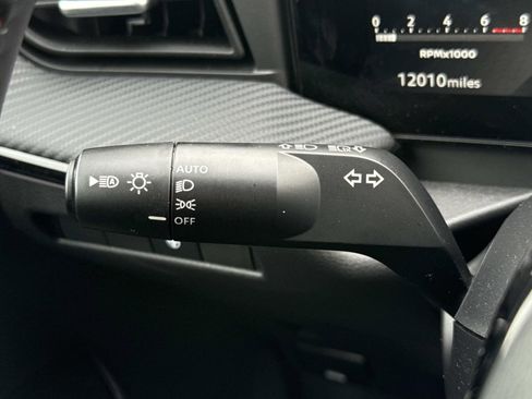 Certified 2025 Nissan Kicks SR image 15