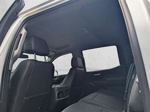 Used 2021 GMC Sierra 1500 SLT AWD/4WD image 13