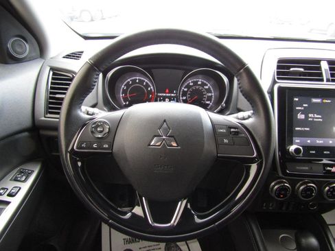Used 2020 Mitsubishi Outlander Sport SE image 10