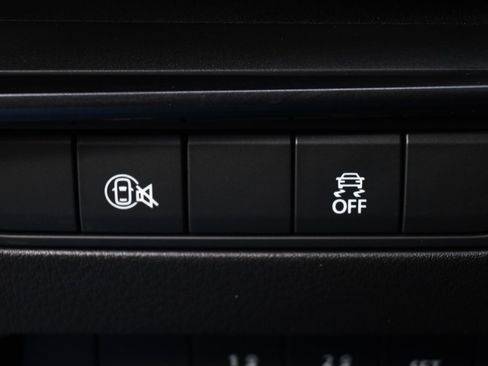 Certified 2025 MAZDA MAZDA3 Carbon image 24