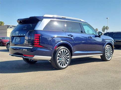 New 2026 Hyundai Palisade Calligraphy image 2