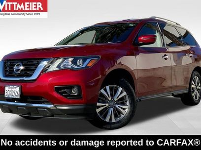 Used 2018 Nissan Pathfinder S