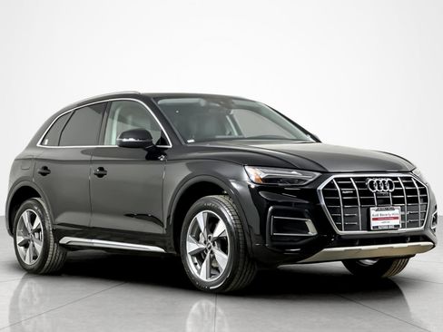 Used 2023 Audi Q5 2.0T Premium Plus w/ Premium Plus Package AWD/4WD image 7