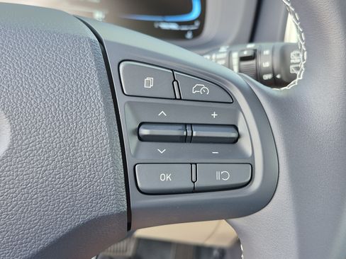 New 2026 Hyundai Venue SEL FWD image 28