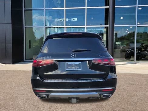 Used 2025 Mercedes-Benz GLS 450 4MATIC image 6