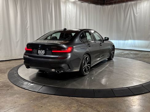 Used 2019 BMW 330i Sedan w/ M Sport Package RWD image 8