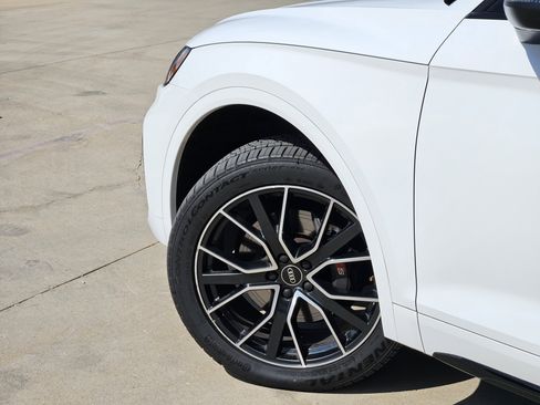 Used 2023 Audi SQ5 Premium Plus image 5
