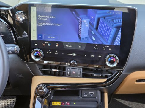 Certified 2024 Lexus NX 350 AWD image 24