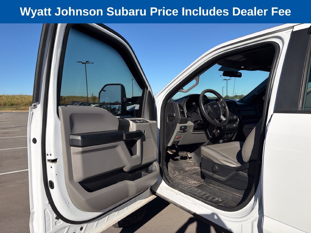 Used 2017 Ford F250 XL w/ Power Equipment Group AWD/4WD image 18