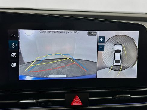 Used 2024 Hyundai Elantra Limited image 14