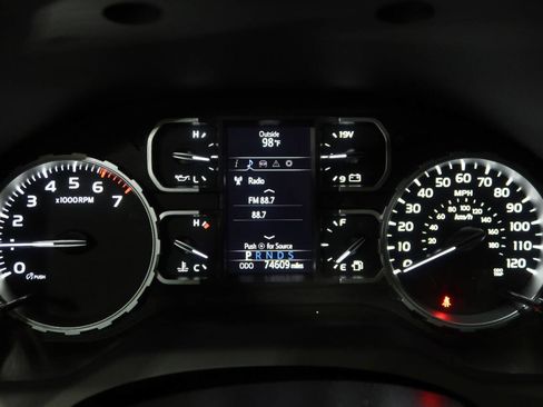 Used 2019 Toyota Tundra SR5 w/ SR5 Upgrade Package RWD image 21
