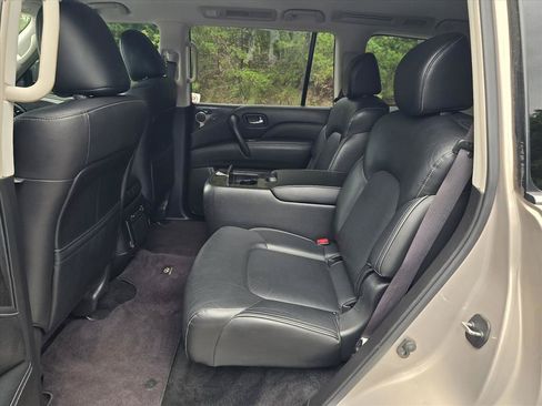 Used 2021 INFINITI QX80 Luxe RWD image 11