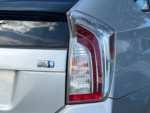 Used 2014 Toyota Prius Two image 26