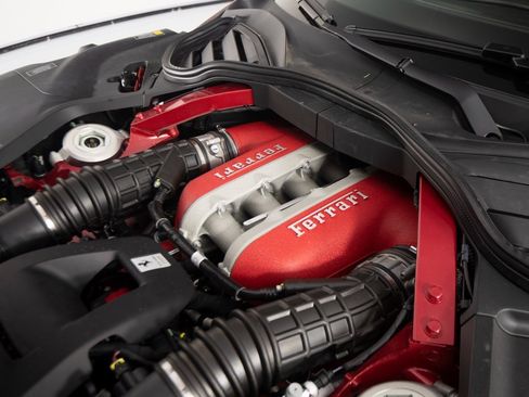 Used 2025 Ferrari Purosangue image 48