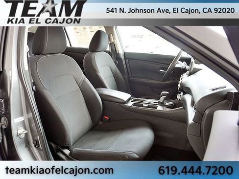 Used 2022 Nissan Sentra S FWD image 12
