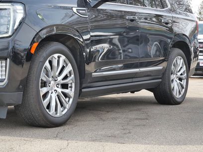 Used 2024 GMC Yukon Denali w/ Denali Reserve Package