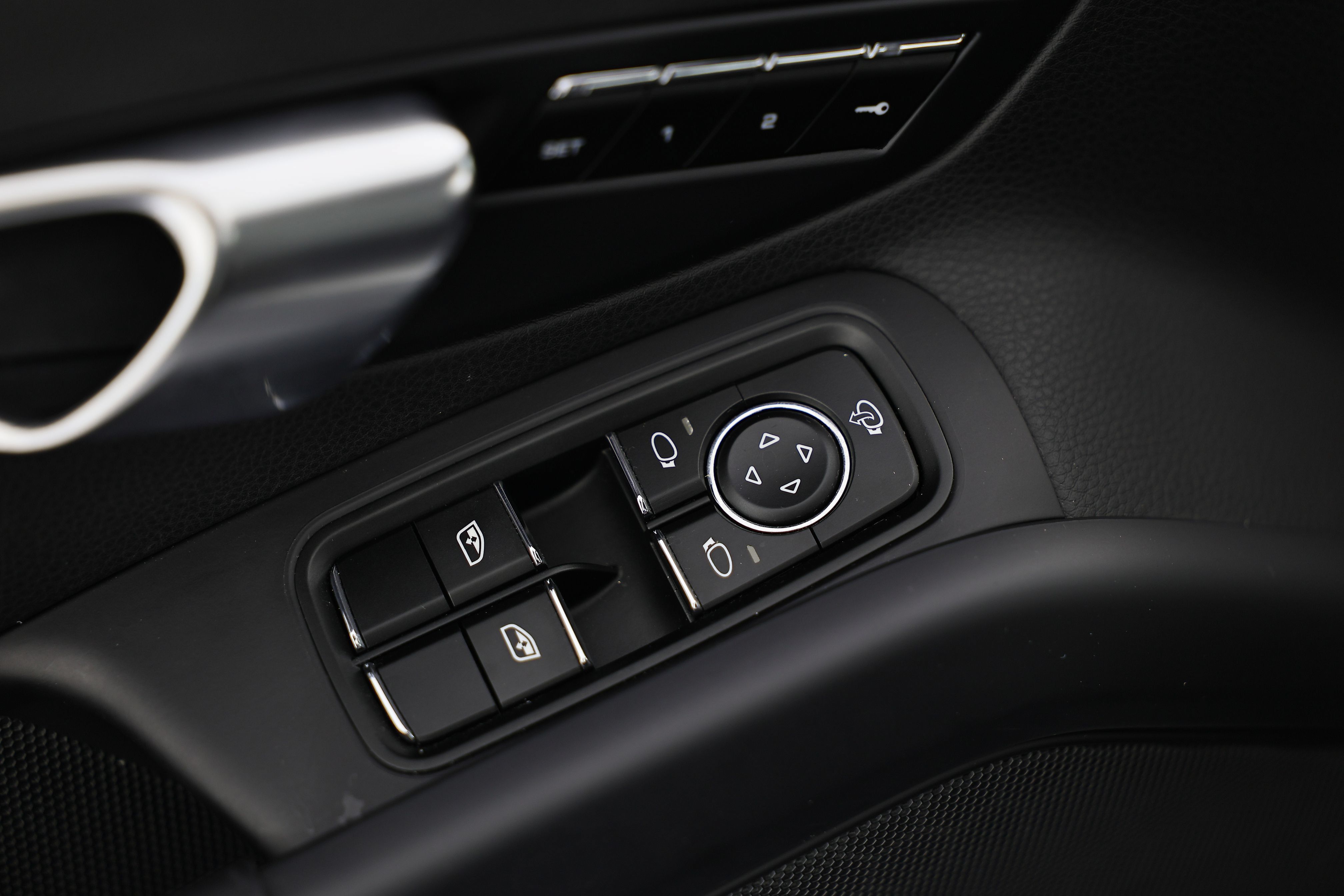 Certified 2024 Porsche 718 Cayman S RWD image 23