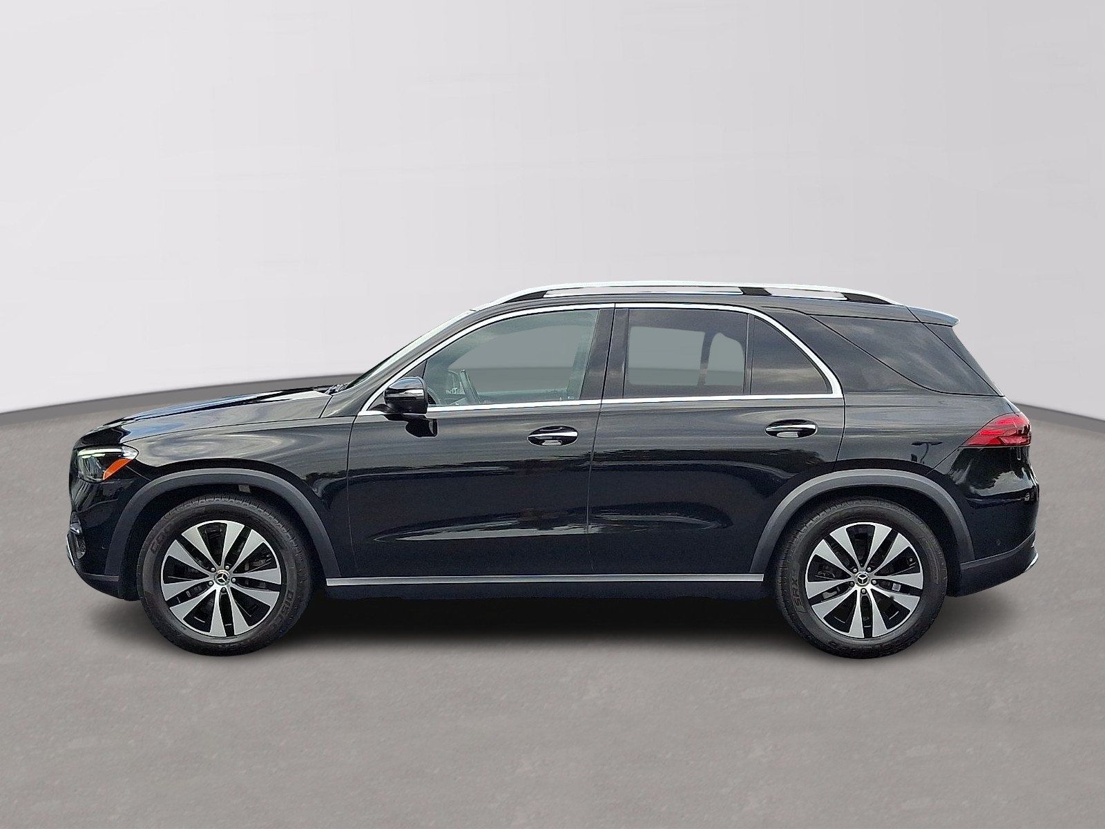 Certified 2025 Mercedes-Benz GLE 450 4MATIC image 7