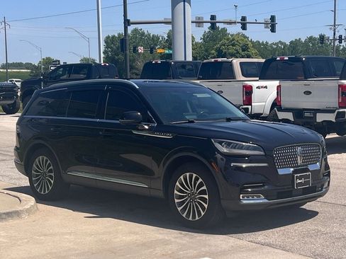 Used 2021 Lincoln Aviator Reserve w/ Equipment Group 201A AWD/4WD image 7
