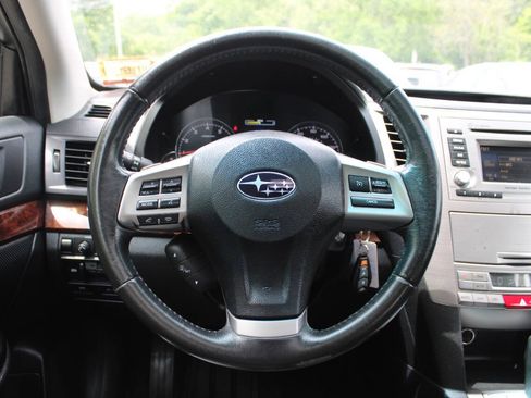Used 2013 Subaru Legacy 2.5i Limited AWD/4WD image 34