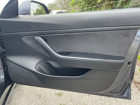 Used 2020 Tesla Model 3 RWD image 21