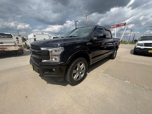 Used 2019 Ford F150 Lariat w/ Equipment Group 502A Luxury AWD/4WD image 4