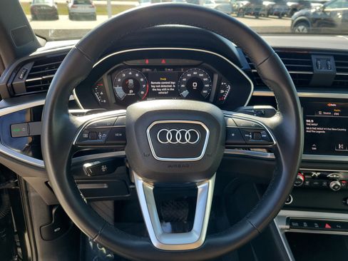 Used 2022 Audi Q3 2.0T Premium w/ Convenience Package AWD/4WD image 20
