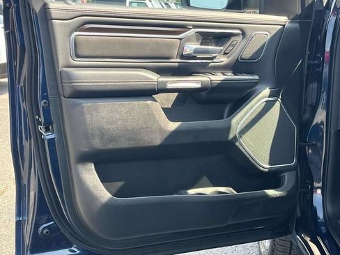 Used 2022 RAM 1500 Laramie AWD/4WD image 14